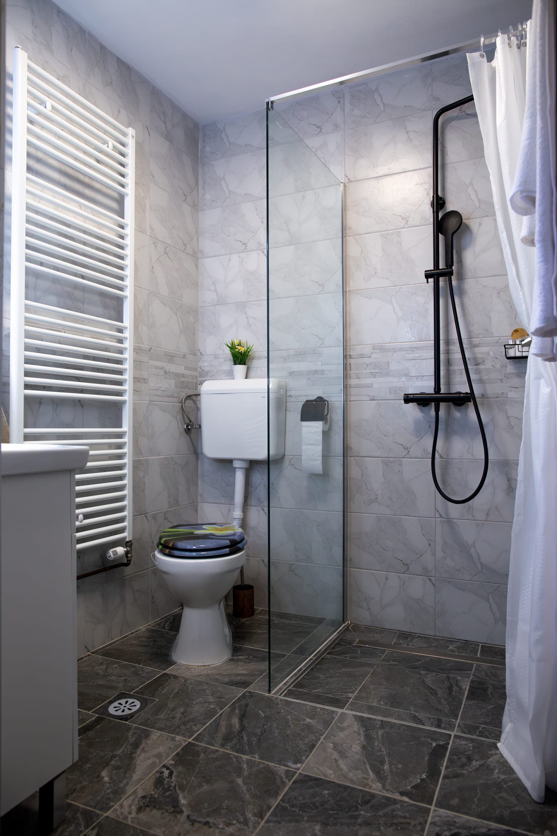 bathroom_8